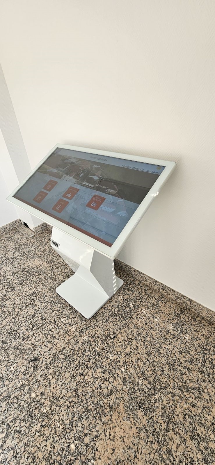 Pupitre tactile indoor