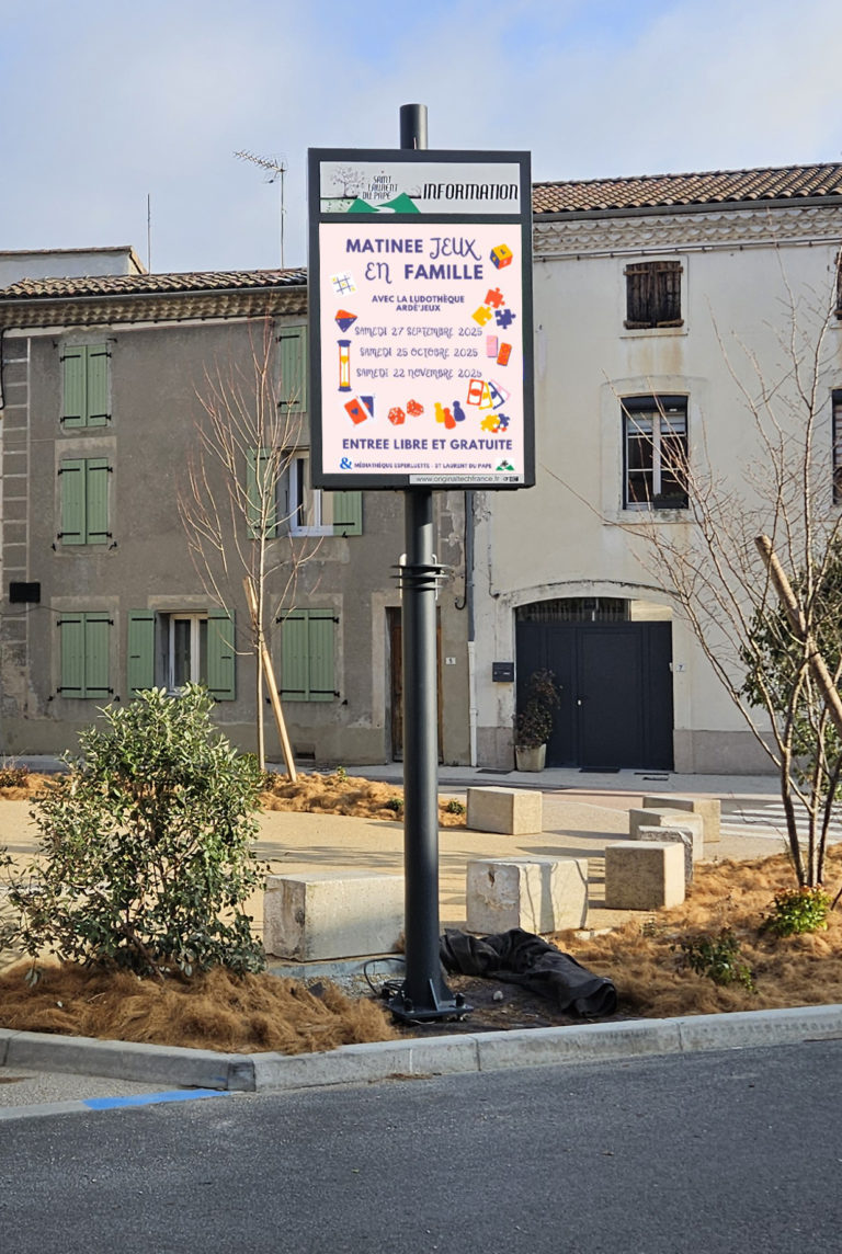 Panneaux d'affichage LED polychrome