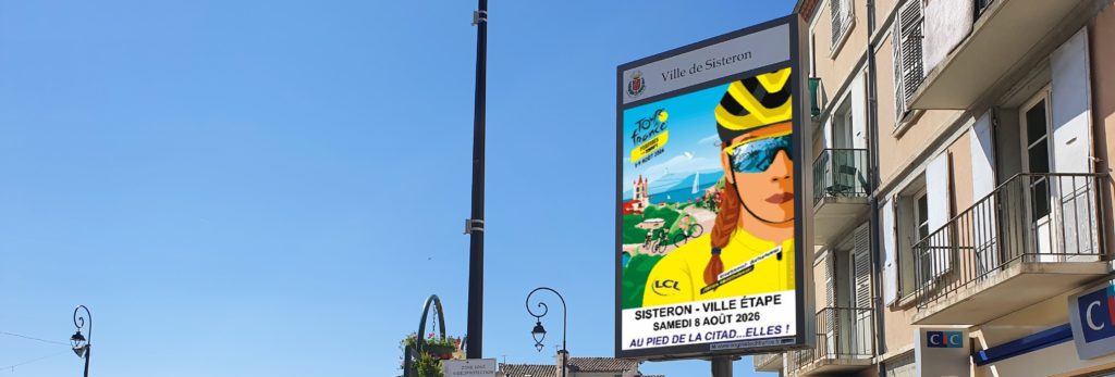 panneau lumineux LED d'information installé dans une commune