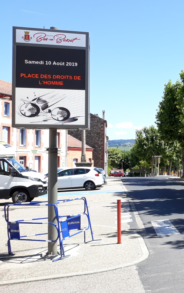 Bas en basset 07 10 2025 VIDEO LINE LED P4.8 2.00 DF